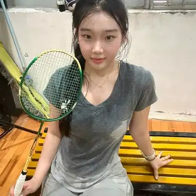 赖国芳